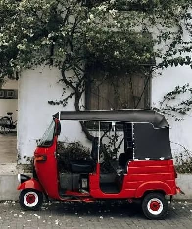 Bajaj RE